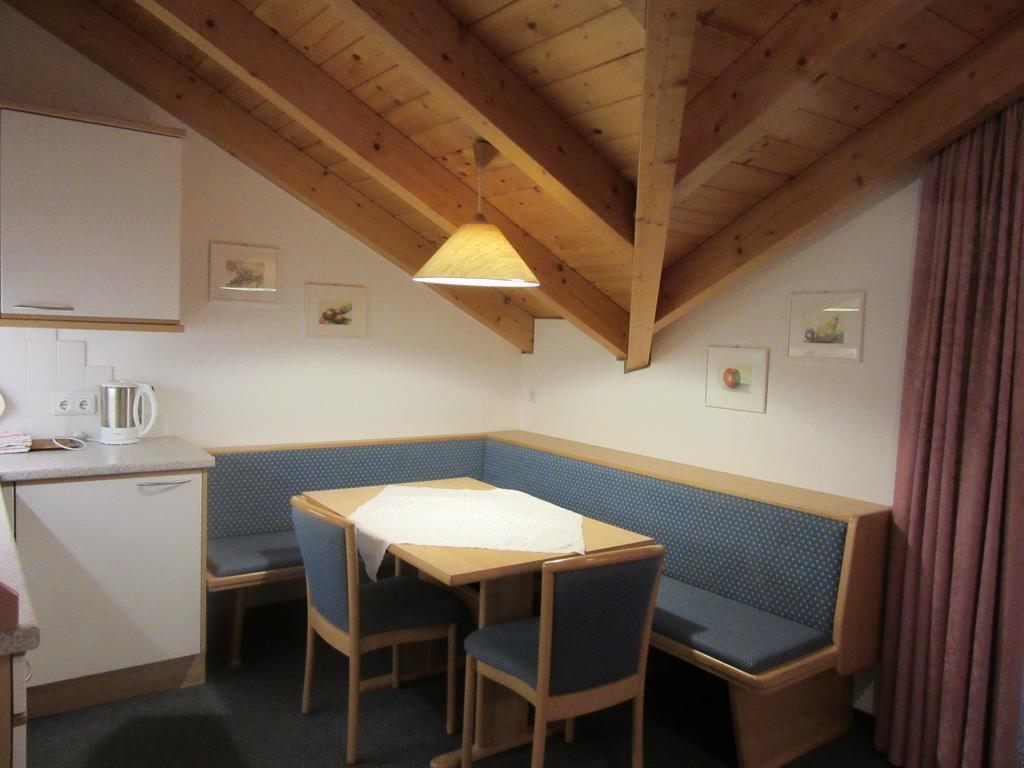 Appartements Haus Bachmann San Candido Eksteriør bilde