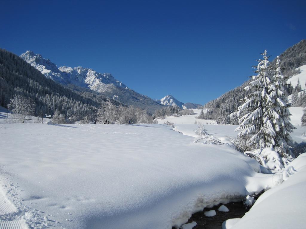 Appartements Haus Bachmann San Candido Eksteriør bilde